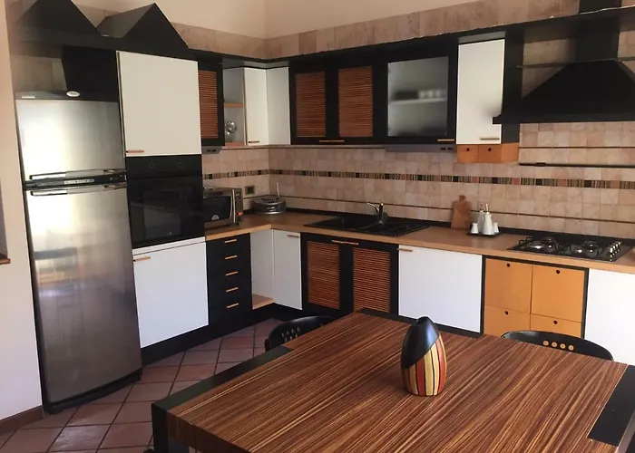 La Del Cedro بيت للعطل *
