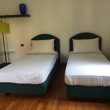 Ferienhaus La Del Cedro Monza